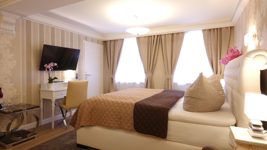 Querfurter Hof Hotel Luaran gambar