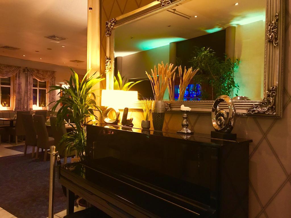 Querfurter Hof Hotel Luaran gambar
